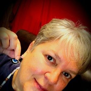 Meet your Posher, Melanie